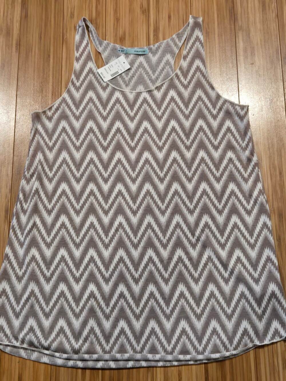 NWT Maurices Zigzag Chevron Tank Top - Gray & White